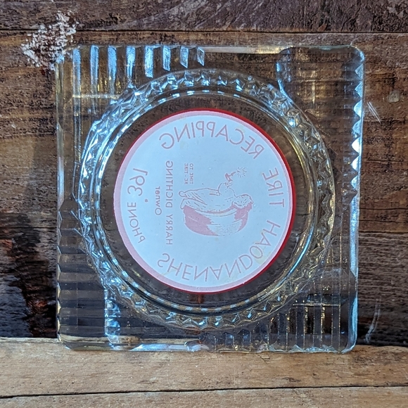 Vintage Glass Shenandoah Tire Ashtray - Picture 2 of 9
